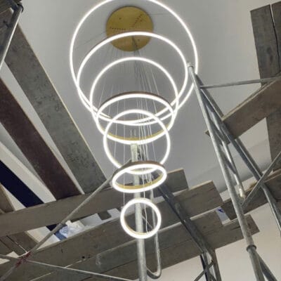 Đèn Thả Thông Tầng Vòng LED Hiện Đại -Trang Trí Sảnh, Cầu Thang Cao Cấp Mã TT-07